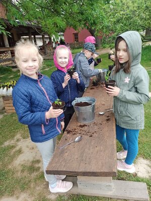 IMG_20220523_103514_copy_768x1023